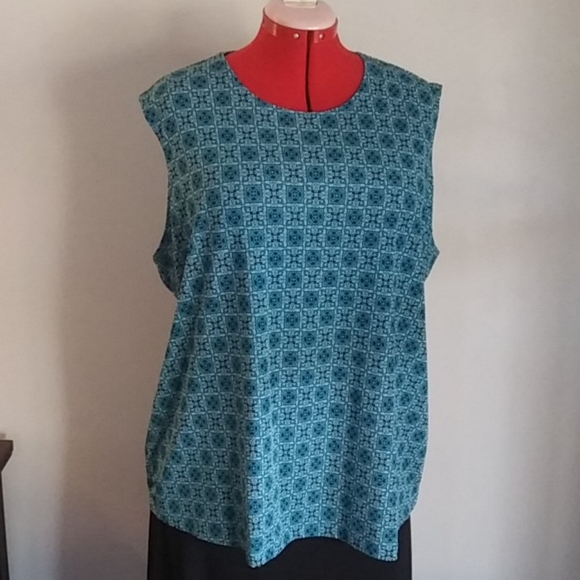 Sleeveless shell - Picture 3 of 7